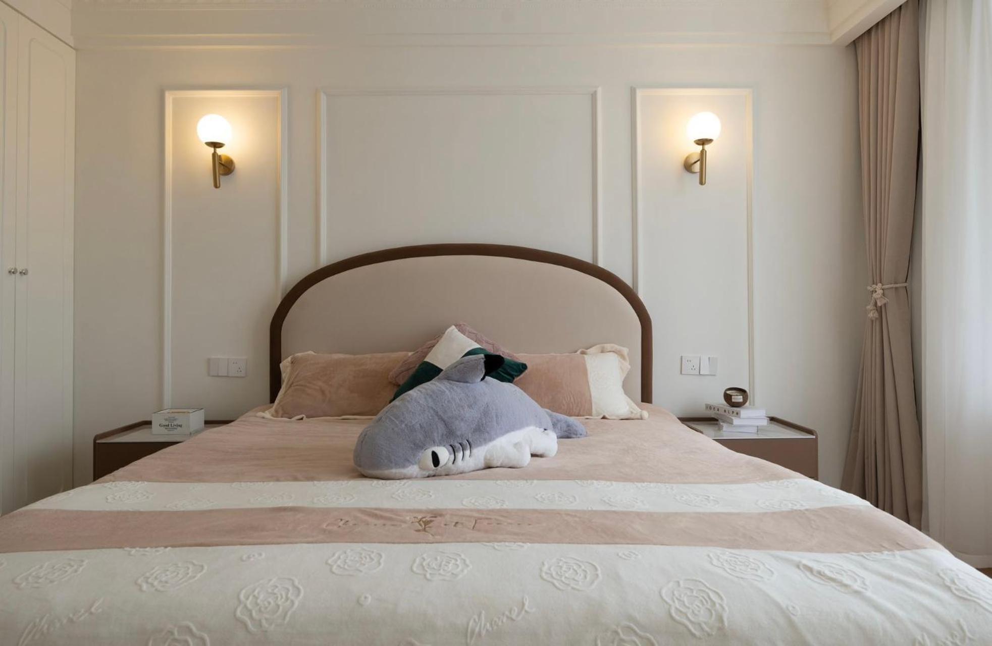 Eastern Hub - Xintiandi Branch French Romance People's Square Huaihai Road Bund Fuxing Jiayuan Big Three Apartment *